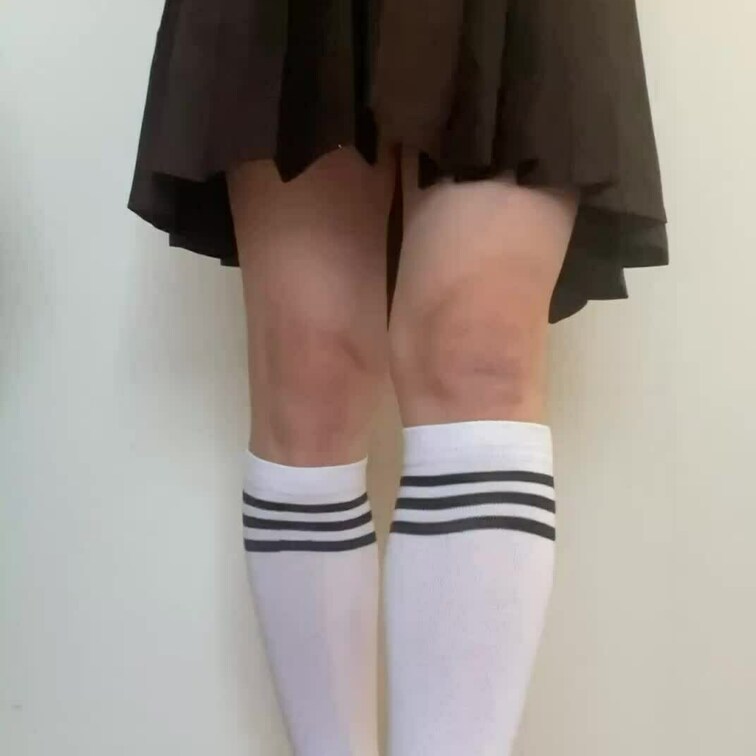 3本ラインの
白ソックス🤍