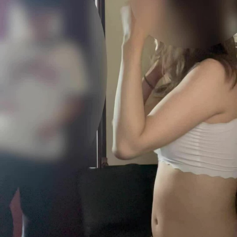 彼女持ち激エロ学生フォロワーくん👨❤️前編

本当に嫁ちゃんでしか興奮できなくなった悪い子くん♡笑

ネカフェで
