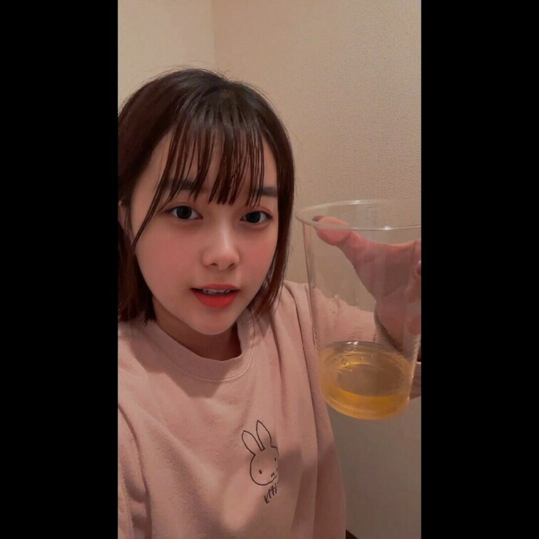 【ファン限定フル動画】🎁

普通の女子大生がおし◯こシてる所を見て欲しいです…