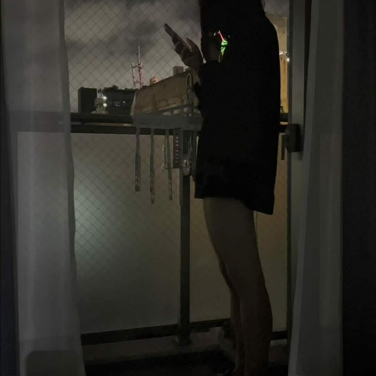 ■サンプル動画
タバコを吸うバスケ部


この子のハメ撮り
https://myfans.jp/posts/4