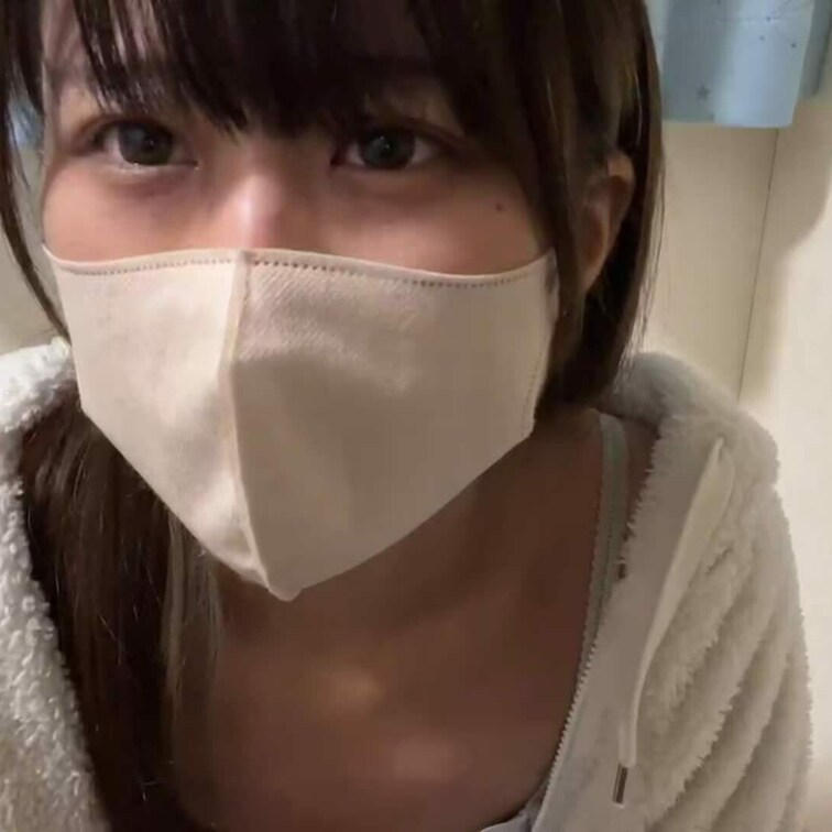 【あいり 19 歳】

あいりさんのライブ配信の課金部分を【見逃し配信】できちゃいます

生配信 だと、1 回の
