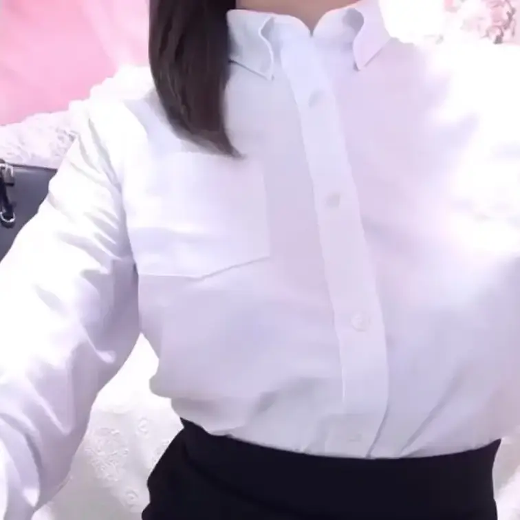 ○○○用ワイシャツ着てみました！
140cmのサイズ着てみたけどパツパツになってますか…？
普通に着れたのでこれで仕