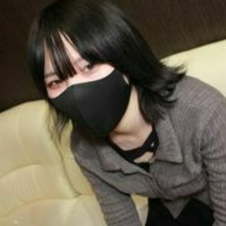 色白巨乳の推し活女子の裏側！大好きな推しの為に頑張ってくれました！