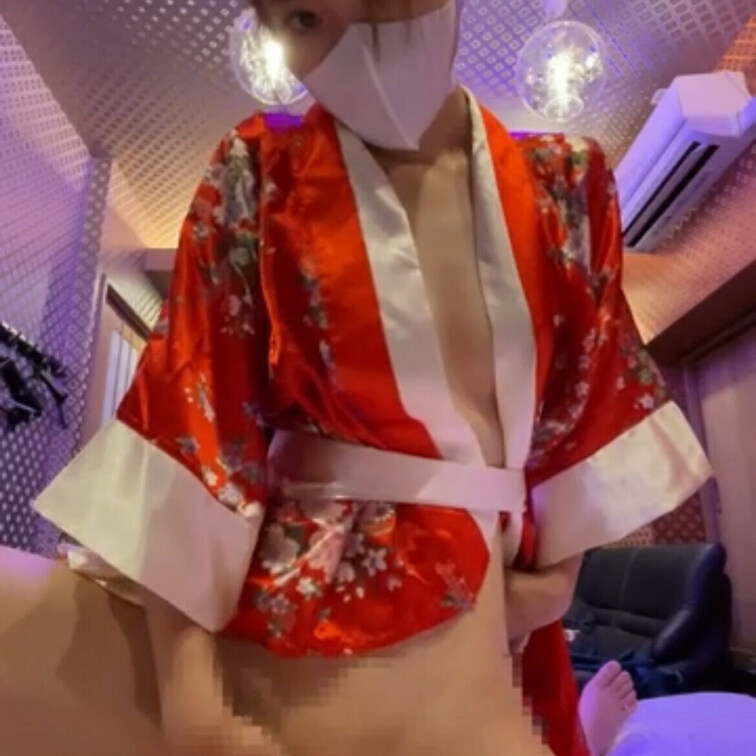 花魁の格好で騎乗位💓最後はもちろん中出し👼🏻