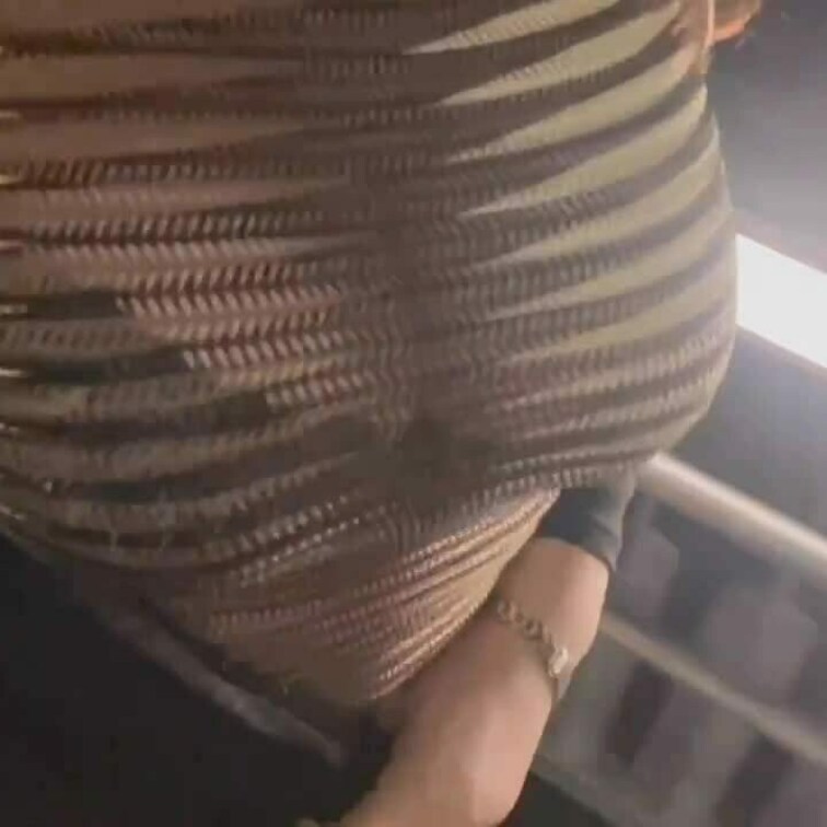 隠しにくい巨乳