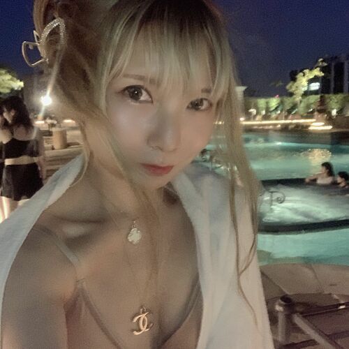 閣下