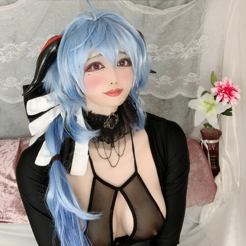 momo ＠ 女装男子コスプレイヤー