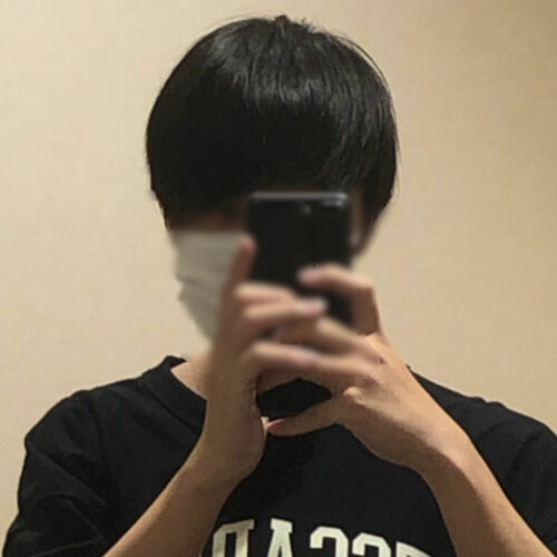 低身長男子学生