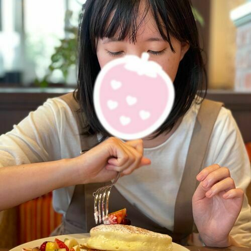 柔らかい足に抱きつきたい