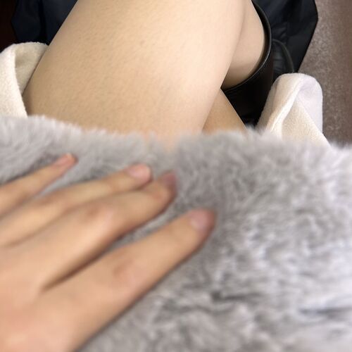 りこ OLの裏の顔はドMだった