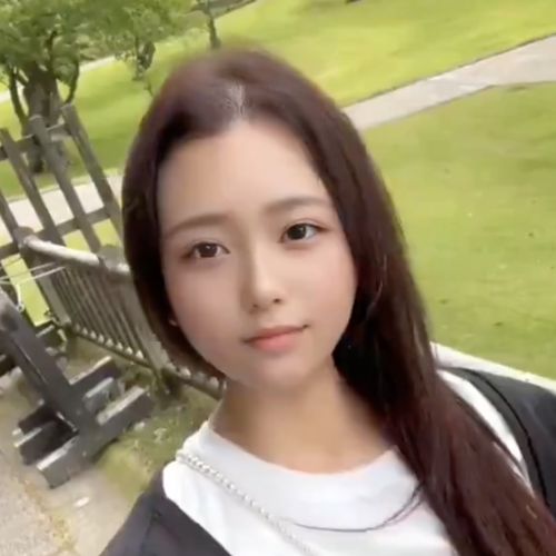 まお | 天才🐳OL💕