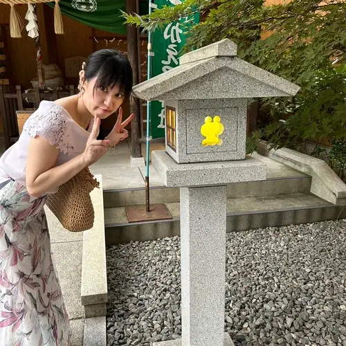躁鬱ちゃん🎀 (Ballbusting Queen / 金蹴り専門)