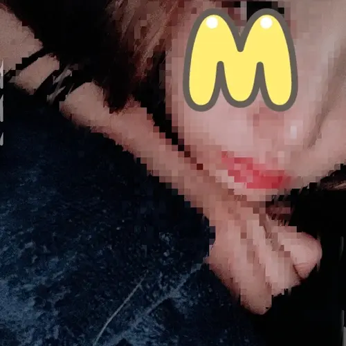 ミナ　人妻です