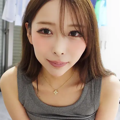 るかりん【顔出しGカップ・黄色いおしっこ】