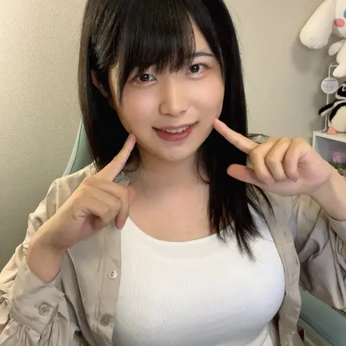 はるひ（爆乳男の娘）