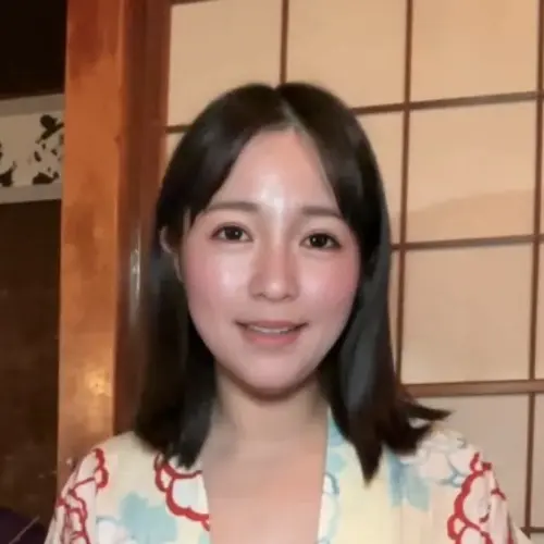 和装女子 Fカップかな