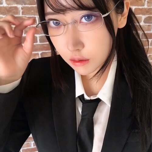 女上司凛たろうさん｡