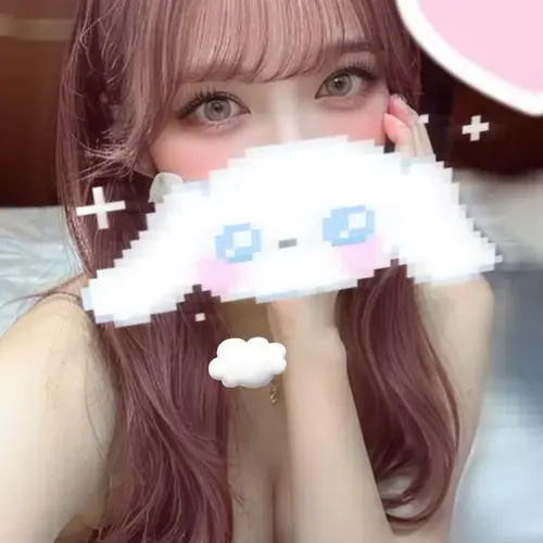 🍓ピンク髪ギャル💖nagomi🍓