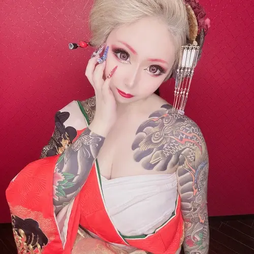 與座妃菜