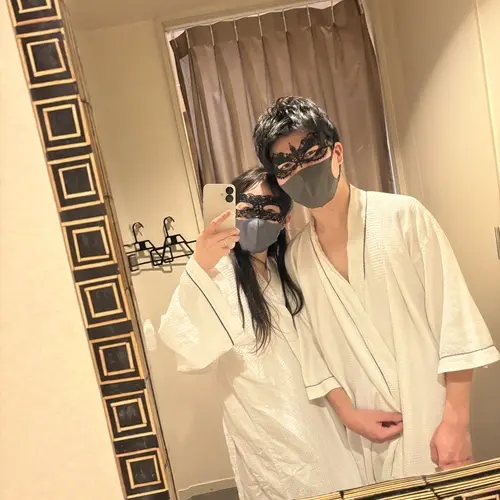 ゆー&みー　婚外カップル👩🏻‍❤️‍👨🏻
