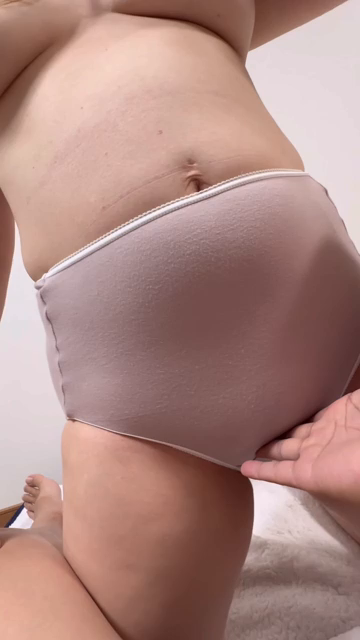 ○○○の友達にせがまれてまたヤッち...