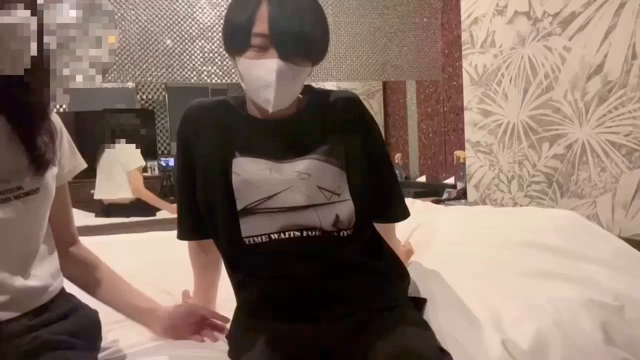 おしっこするから見てて〜♡手コキさ...