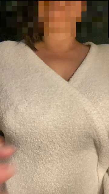 バスローブで手ブラチャレンジ？乳首...