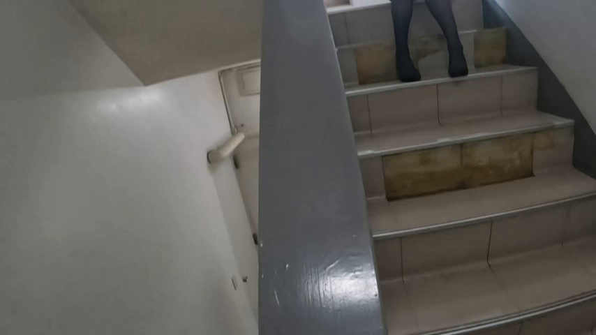 いきなりモロマンで挑発されてシコら...