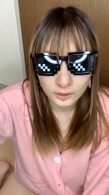 青いサイリウムを入れてみた！！