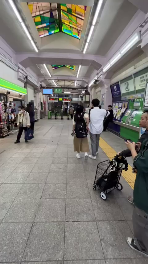 旦那さん公認でサークルへ加入してく...