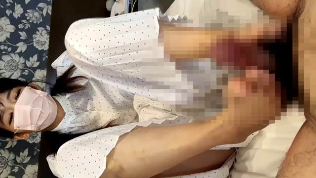 あみちゃんの生足で足舐め＆足コキ三...