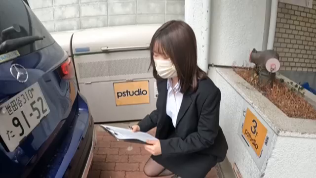 高級車専門レンタカー従業員！パンチ...