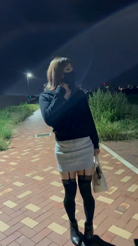 露出おさんぽしてきました♥️途中で...