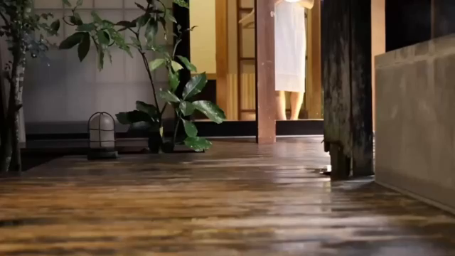 隅から隅まで入念に…ただ身体を洗う...